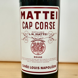 Mattei Cap Corse Rouge Cuvée Louis Napoléon (Apéritif au Quinquina) / 75cl / 17%