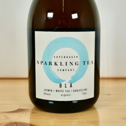 Copenhagen Sparkling Tea BLA Jasmin / White Tea / Darjeeling Alcohol-Free / 75cl / 0.0%