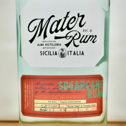 Mater Purple & Yellow Cane Blend Rum by Distilleria Alma / 70cl / 52.5%