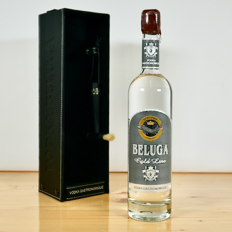 Beluga Vodka Noble Gold Line in Lederbox / 70cl / 40%