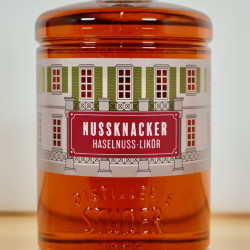 Liqueur - Studer Nussknacker Haselnuss-Likör / 50cl / 28%