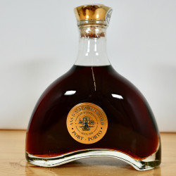 Porto Quinta da Boeira Decanter Special Edition 40 Years Old Tawny in Holzbox, 75 cl, 19.5 % vol.