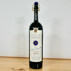 Poli Sassicaia Grappa Wooden Box with Glasses, 50 cl, 40 % vol.