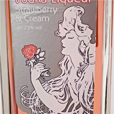 Liqueur - Paris Rose Vodka Premium Liqueur / 70cl / 25% Liqueur 39,00 CHF
