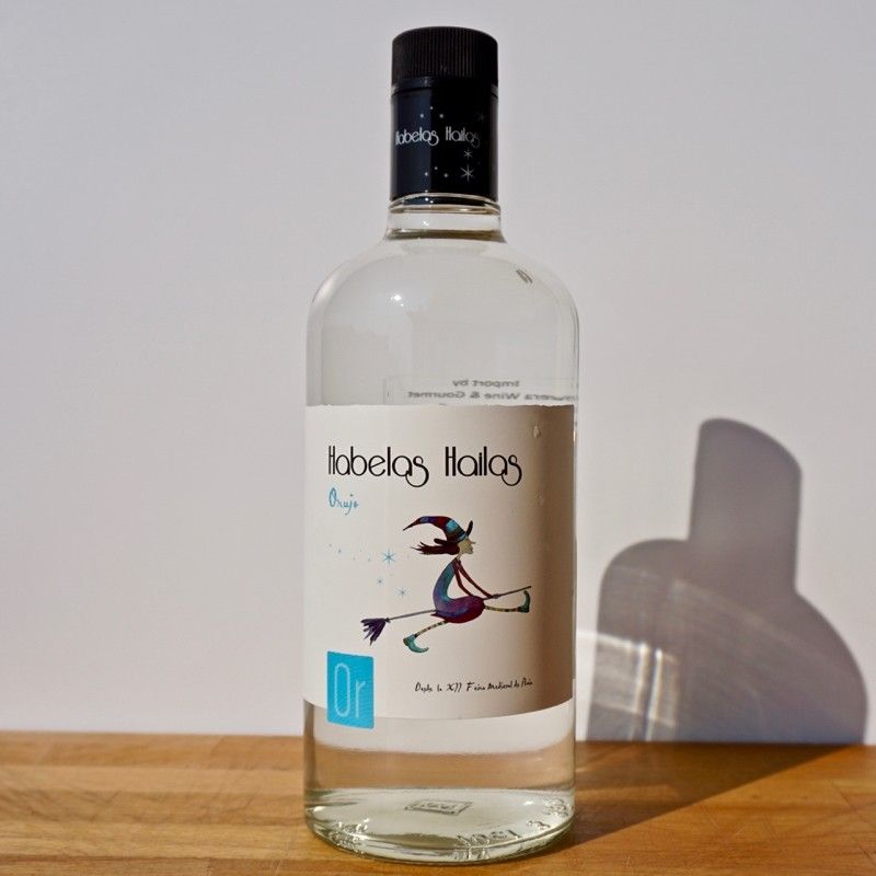 Liqueur - Habelas Hailas Licor de Orujo / 70cl / 40% Liqueur 35,00 CHF Liqueur - Habelas Hailas Licor de Orujo / 70cl / 40% Liqueur 35,00 CHF