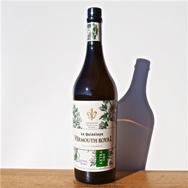 Vermouth - La Quintinye Extra Dry / 75cl / 17% Vermouth 33,00 CHF
