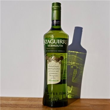 Vermouth - Yzaguirre Blanco Classic / 100cl / 15% Vermouth 25,00 CHF