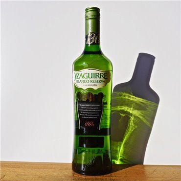 Vermouth - Yzaguirre Blanco Reserva / 100cl / 18% Vermouth 25,00 CHF