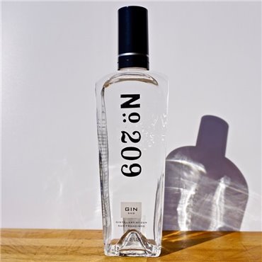 Gin - No. 209 / 70cl / 46% Gin 56,00 CHF
