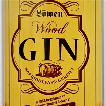 Gin - Loewen Wood Gin / 70cl / 40% Gin 57,00 CHF