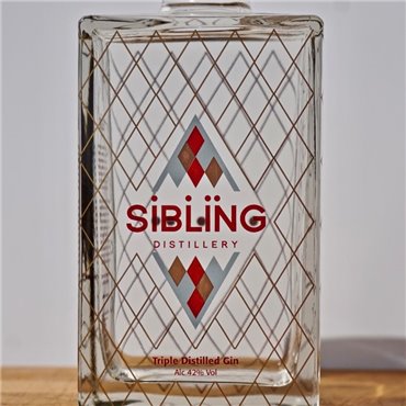 Gin - Sibling Triple Distilled / 70cl / 42% Gin 62,00 CHF