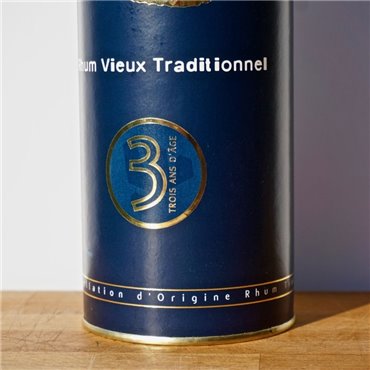 Rum - Savanna Vieux Traditionnel 3 Years / 70cl / 43% Rum 55,00 CHF