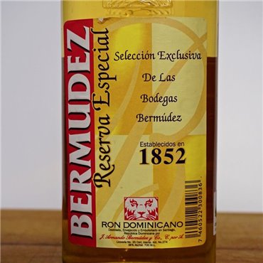 Rum - Bermudez Reserva Especial 5 Years / 70cl / 40% Rum 39,00 CHF