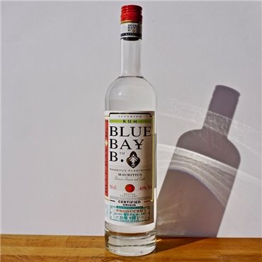 Rum - Blue Bay B. Superior White / 70cl / 40% Rum 34,00 CHF