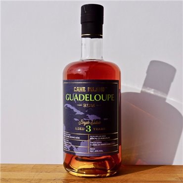Rum - Cane Island Guadeloupe Single Estate Rum 3 Years / 70cl / 43% Rum 50,00 CHF