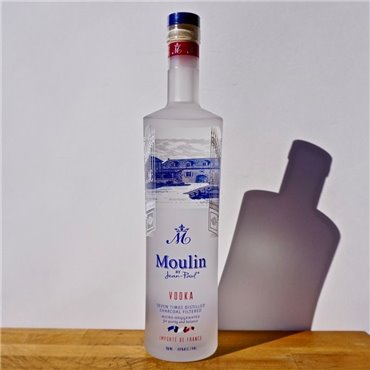 Vodka - Moulin Classic Vodka / 75cl / 40% Vodka 38,00 CHF