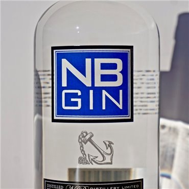 Gin - NB Gin Navy Strength / 70cl / 57% Gin 54,00 CHF