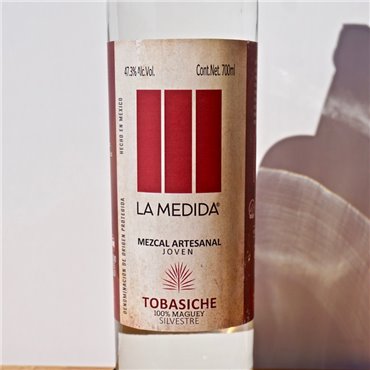 Mezcal - La Medida Tobasiche / 70cl / 45% Mezcal Blanco / Joven 86,00 CHF