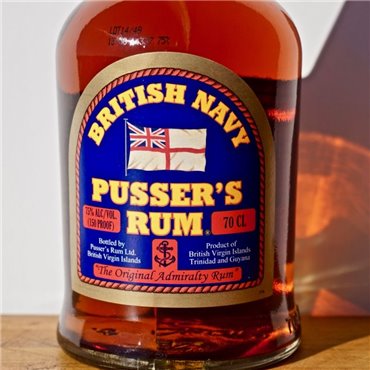 Rum - Pussers British Navy Rum 150 Proof Old Label / 70cl / 75% Rum 53,00 CHF