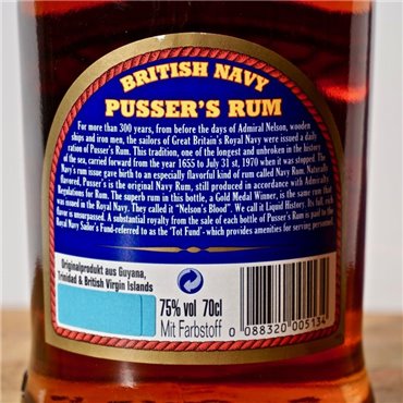 Rum - Pussers British Navy Rum 150 Proof Old Label / 70cl / 75% Rum 53,00 CHF