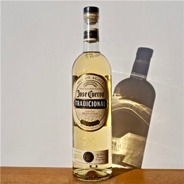 Tequila - Jose Cuervo Tradicional Reposado / 70cl / 38%