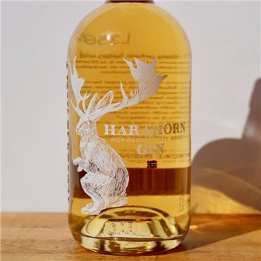 Gin - Harahorn Cask Aged Gin / 50cl / 41.7%