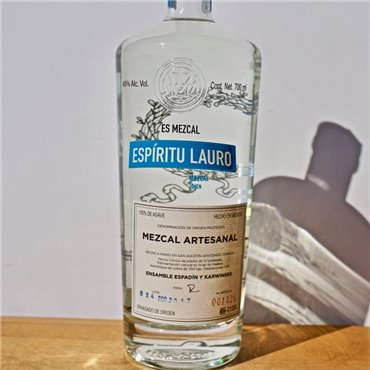 Mezcal - Espiritu Lauro Joven / 70cl / 40%