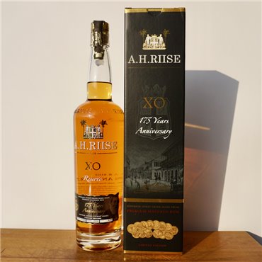 Rum - A.H. Riise XO Reserve 175 Years Anniversary / 70cl / 42%