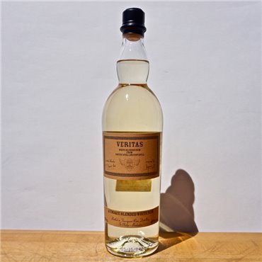 Rum - Foursquare Veritas White Blend / 70cl / 47%