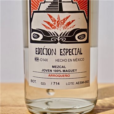 Mezcal - Alipus Edition Especial Arroqueno en Barro / 70cl / 47.7%